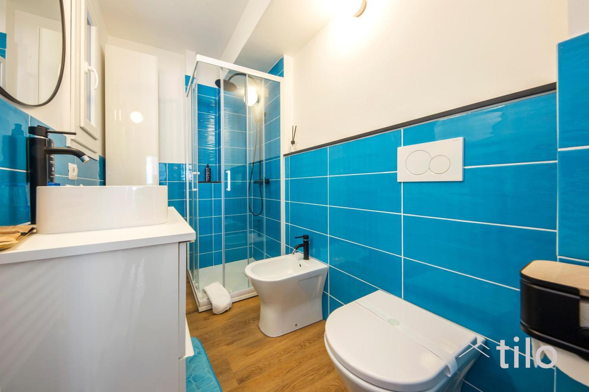 Center, 2br, Free Wifi & Netflix By Tilo * Génova